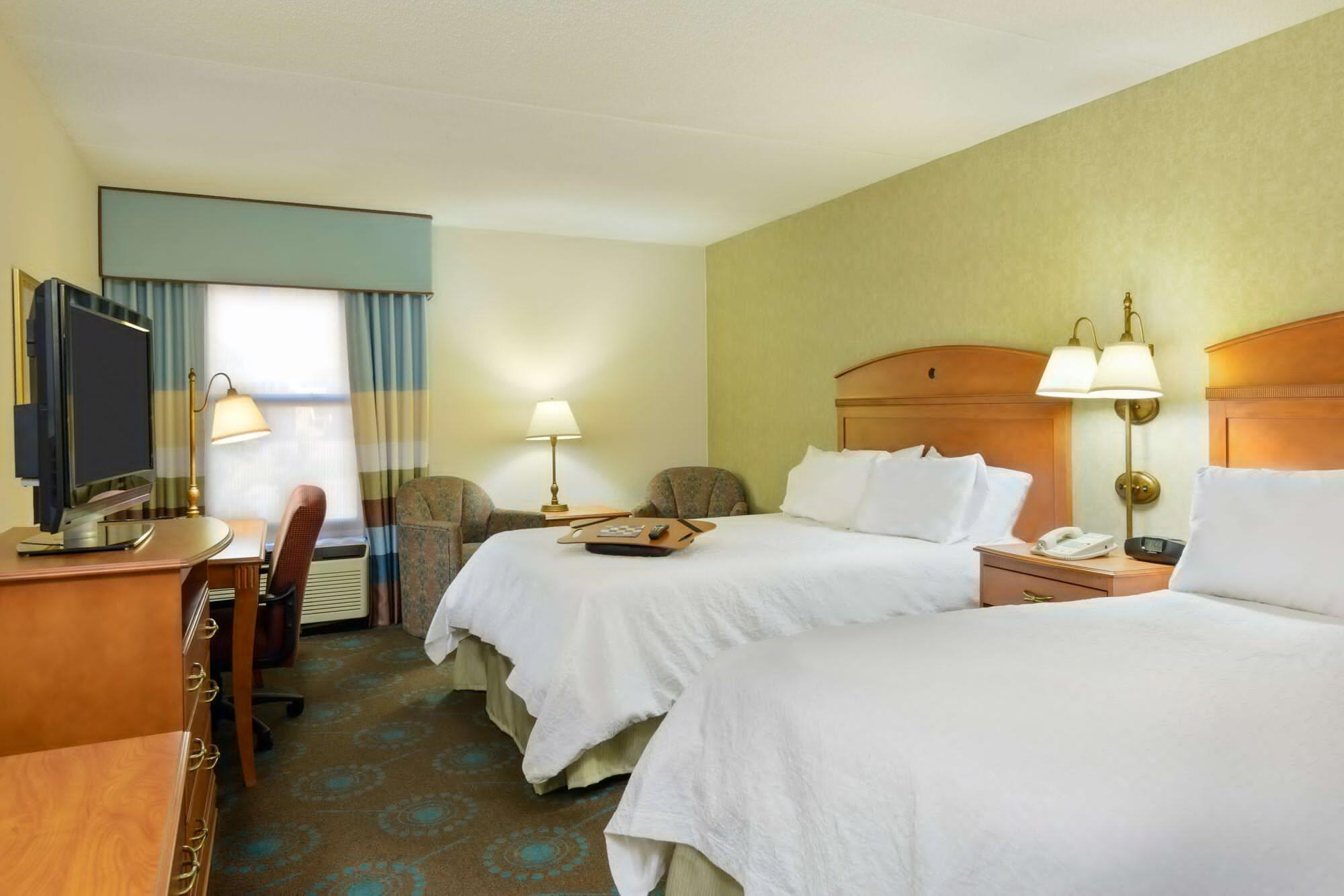 Hampton Inn Маунт-Вернон Экстерьер фото