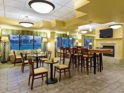Hampton Inn Маунт-Вернон Экстерьер фото